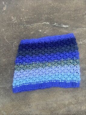 Mossimo Supply Co. Blue Gradient Knit Neck Warmer